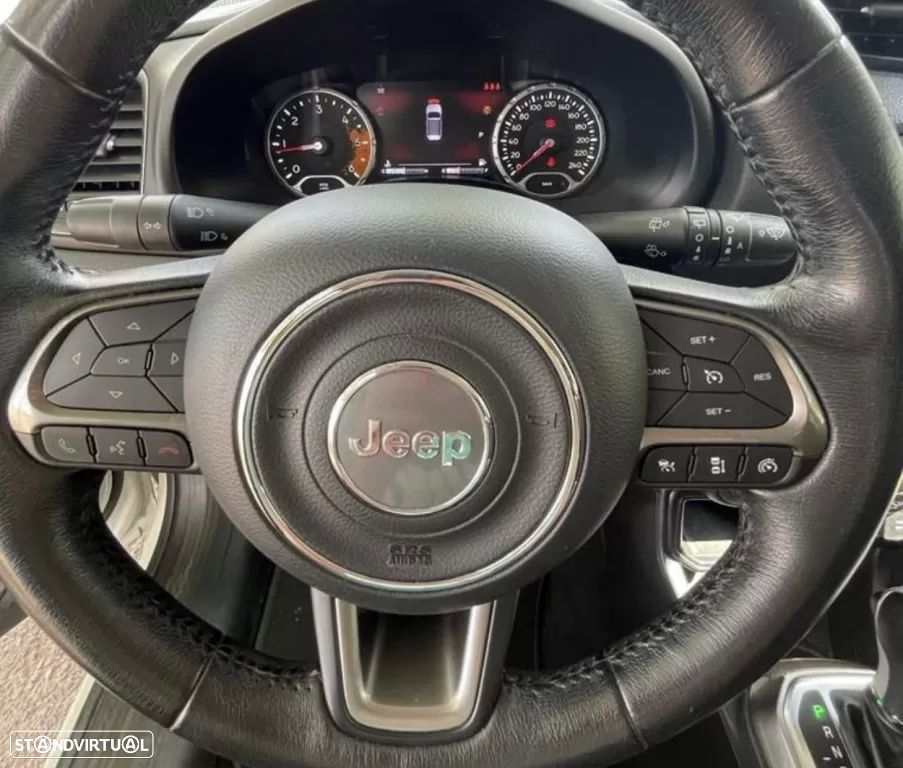 Jeep Renegade 1.6 MJD Limited DCT - 8
