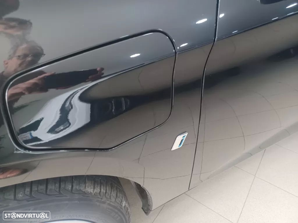 BMW 225xe Active Tourer Line Luxury - 33