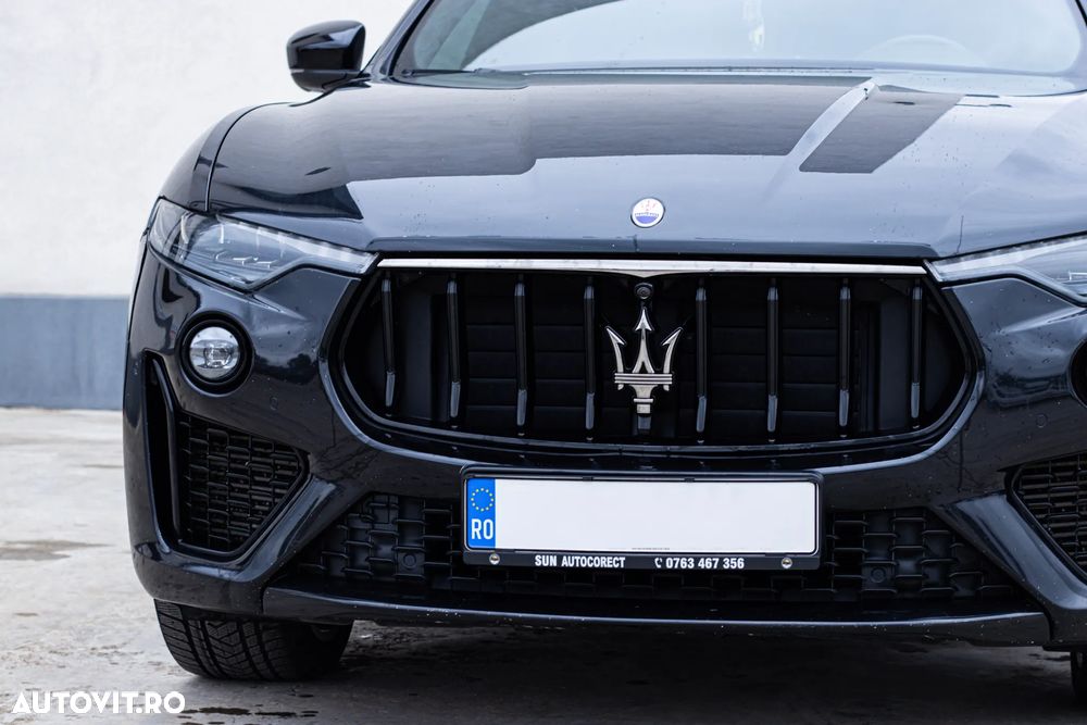 Maserati Levante - 2