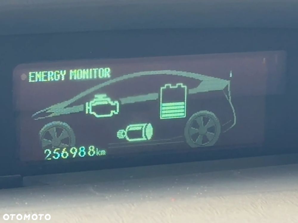 Toyota Prius (Hybrid) Comfort - 31