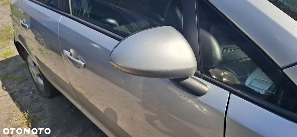 Opel Corsa D 1,3 CDTI  A13DTC, Z13DTJ na części - 9