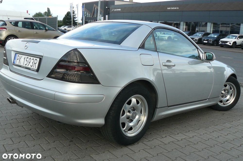 Mercedes-Benz SLK - 18