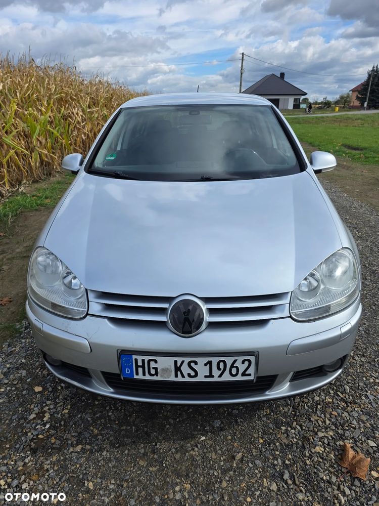 Volkswagen Golf - 31