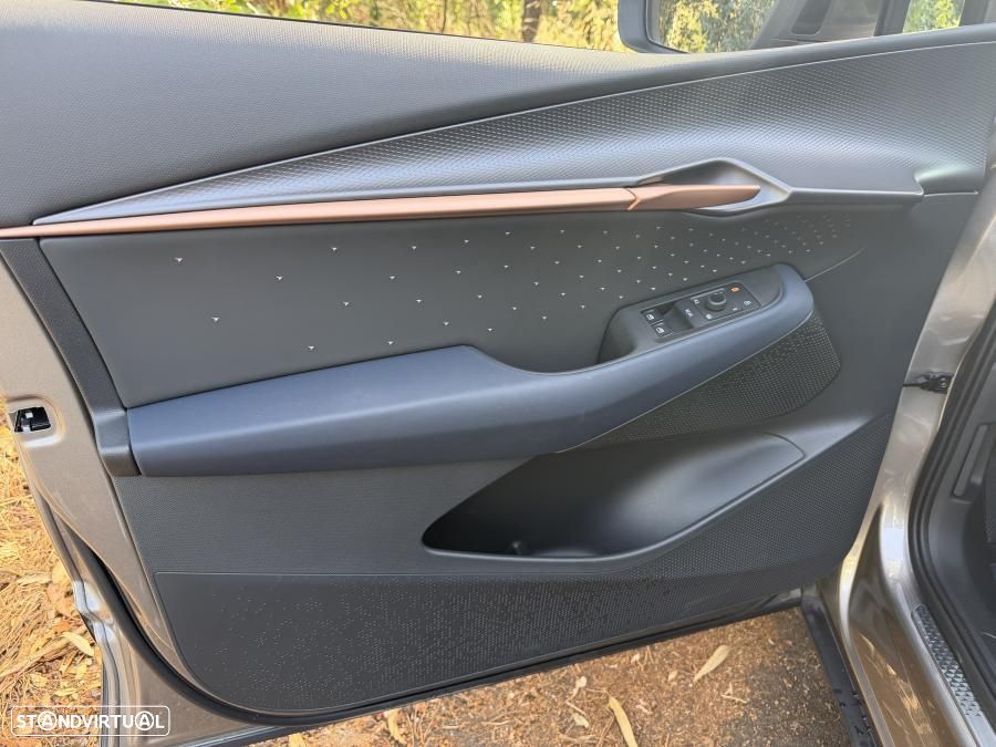 CUPRA Tavascan 77 kWh VZ — fotografia 19