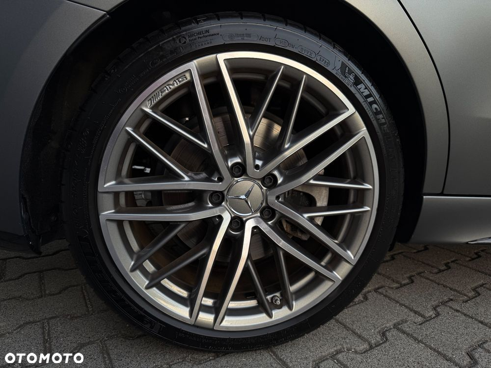 Mercedes-Benz Klasa C 43 AMG 4MATIC - 13