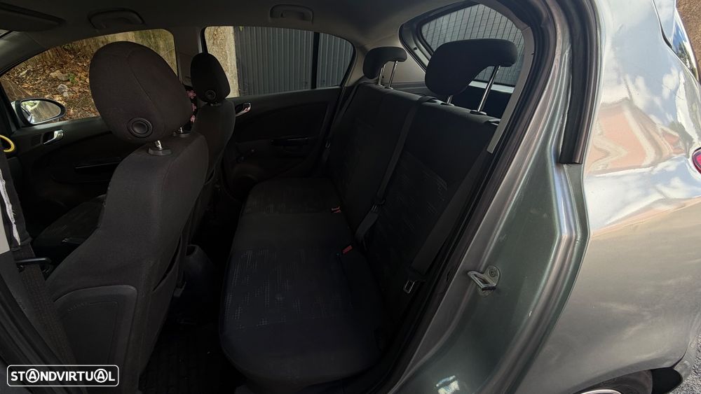 Opel Corsa 1.3 CDTi Enjoy - 6