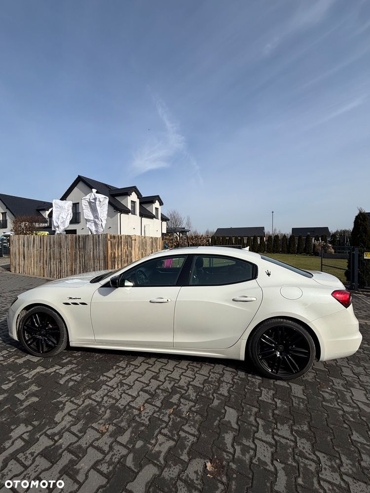 Maserati Ghibli - 8
