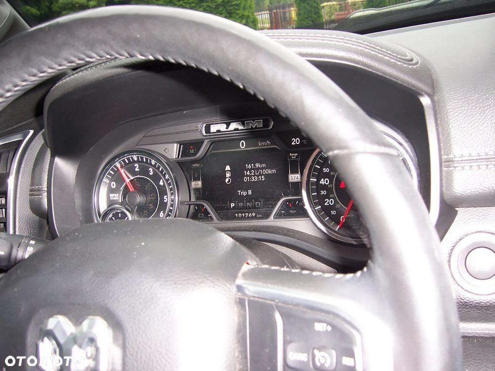 Dodge RAM 1500 5.7 4x4 - 13