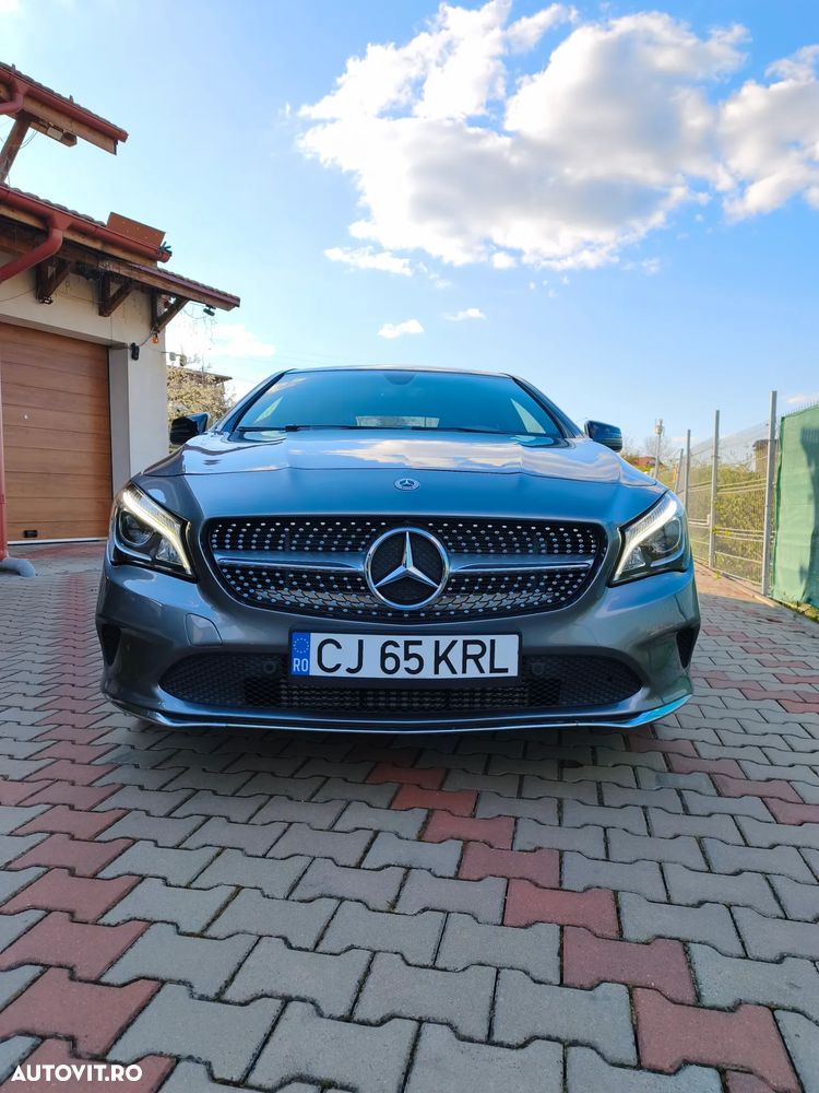 Mercedes-Benz CLA 180 - 9