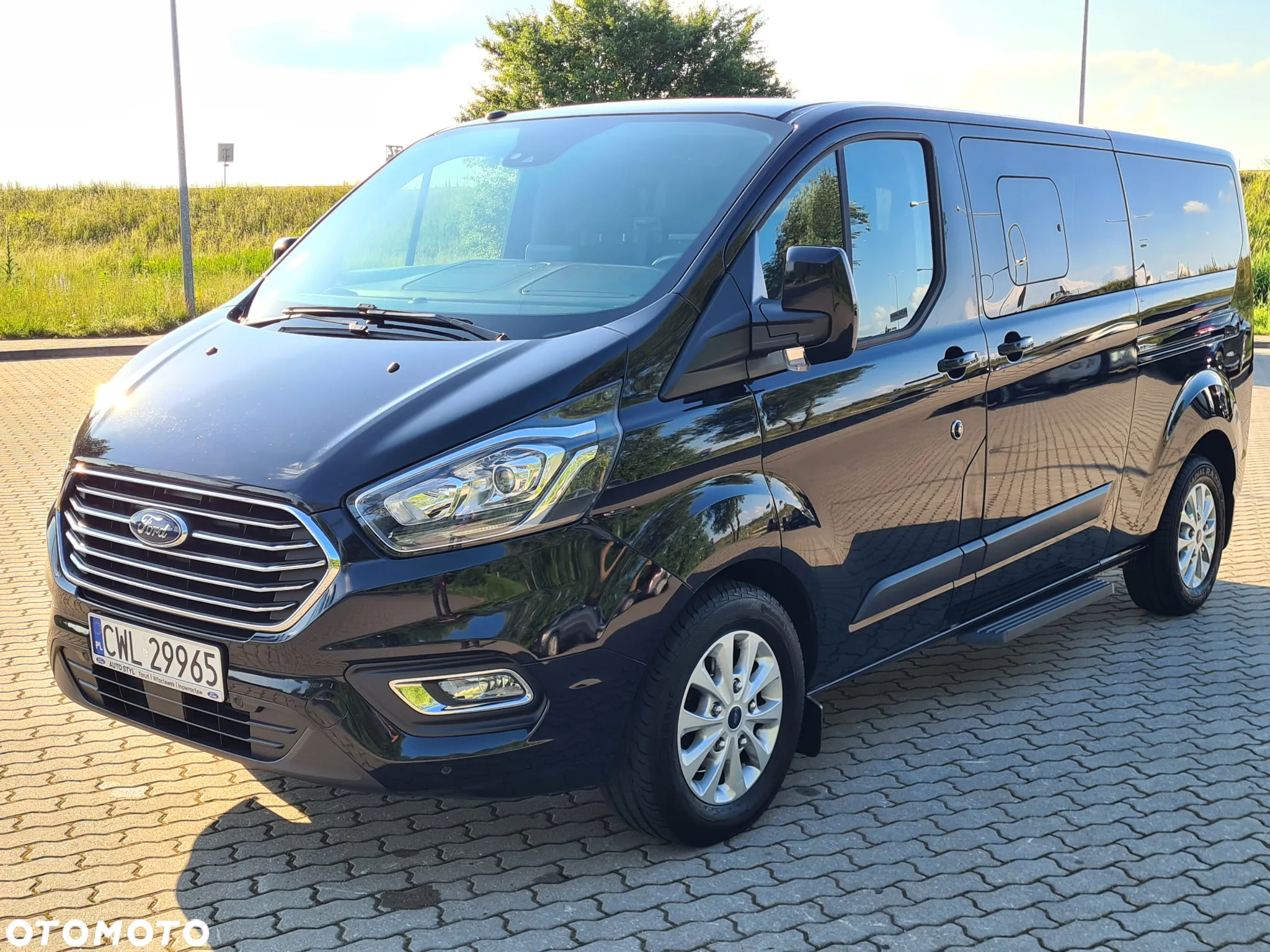 Ford Tourneo Custom - 7