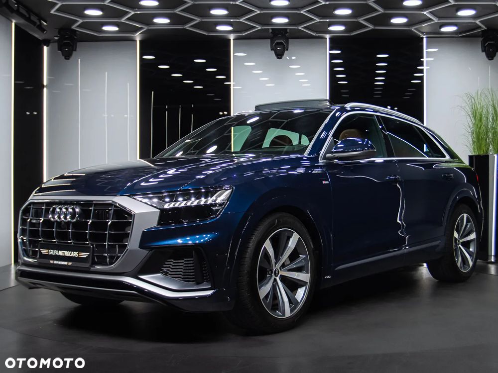Audi Q8 55 TFSI quattro tiptronic - 2