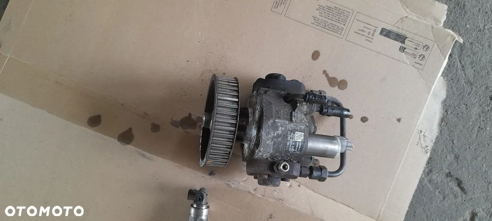 POMPA WTRYSKOWA TOYOTA VERSO 22100-0G010 - 3