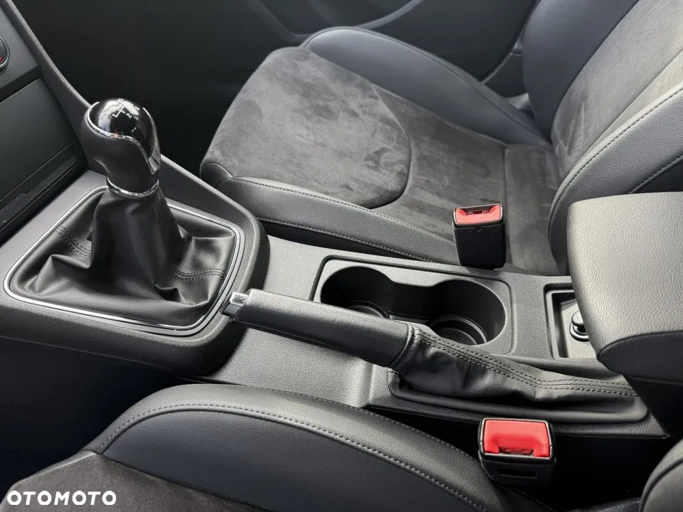 Seat Leon 1.4 TSI Start&Stop XCELLENCE - 26