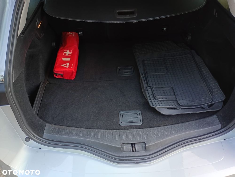 Renault Megane 1.5 dCi Limited - 12