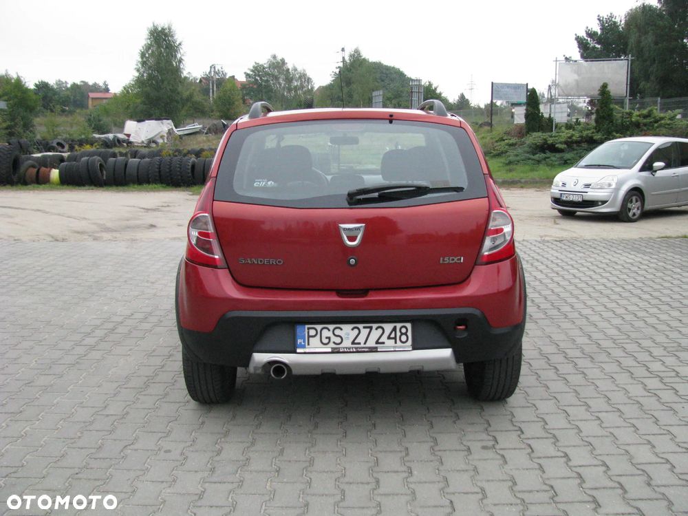 Dacia Sandero - 10