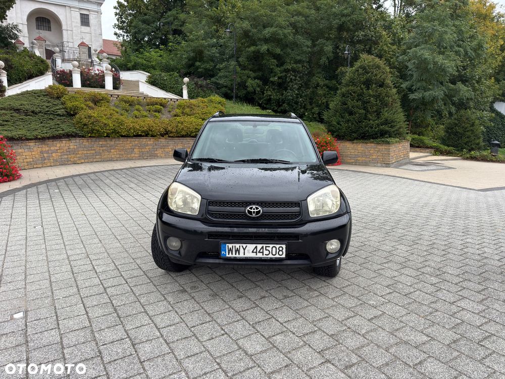 Toyota RAV4 2.0 VVT-i 4x4 - 5