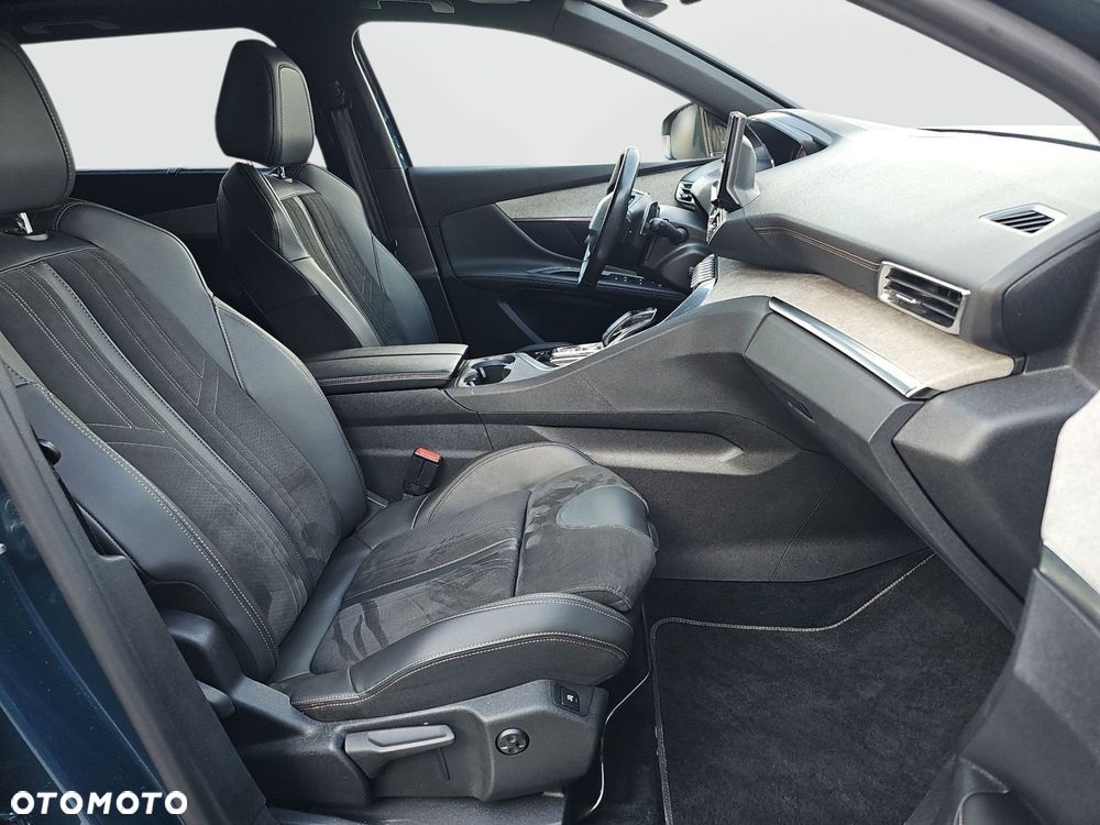 Peugeot 5008 - 21
