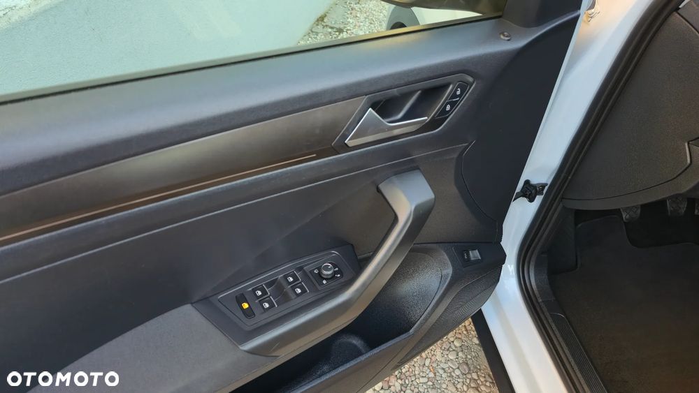 Volkswagen T-Roc 1.0 TSI OPF Style - 7