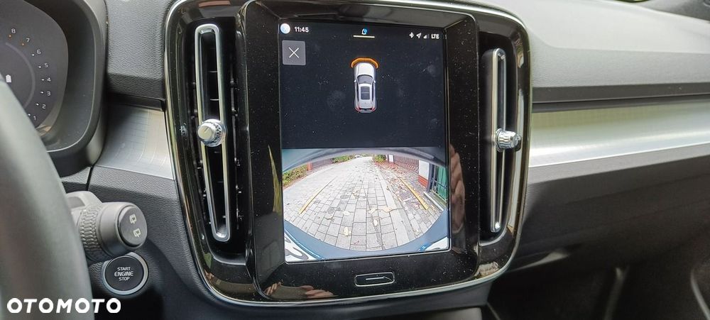 Volvo XC 40 B3 Core - 31