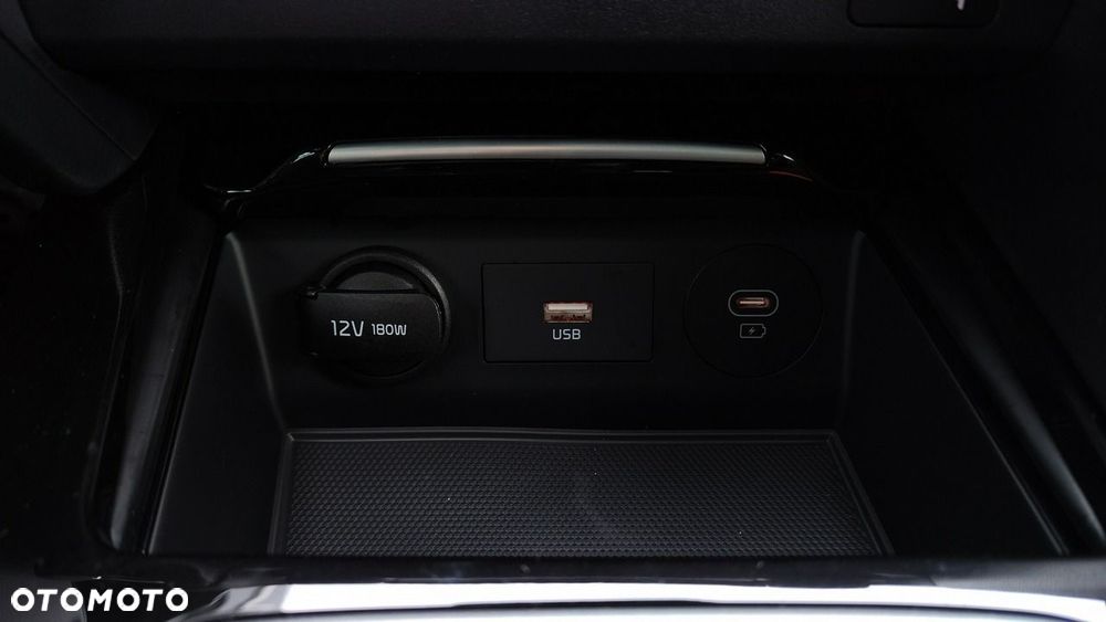 Kia XCeed - 21