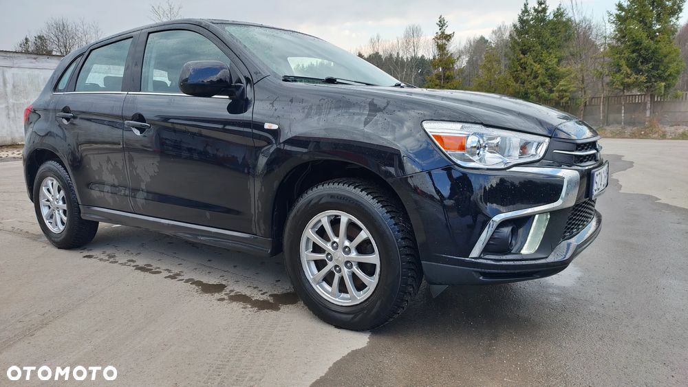 Mitsubishi ASX - 16