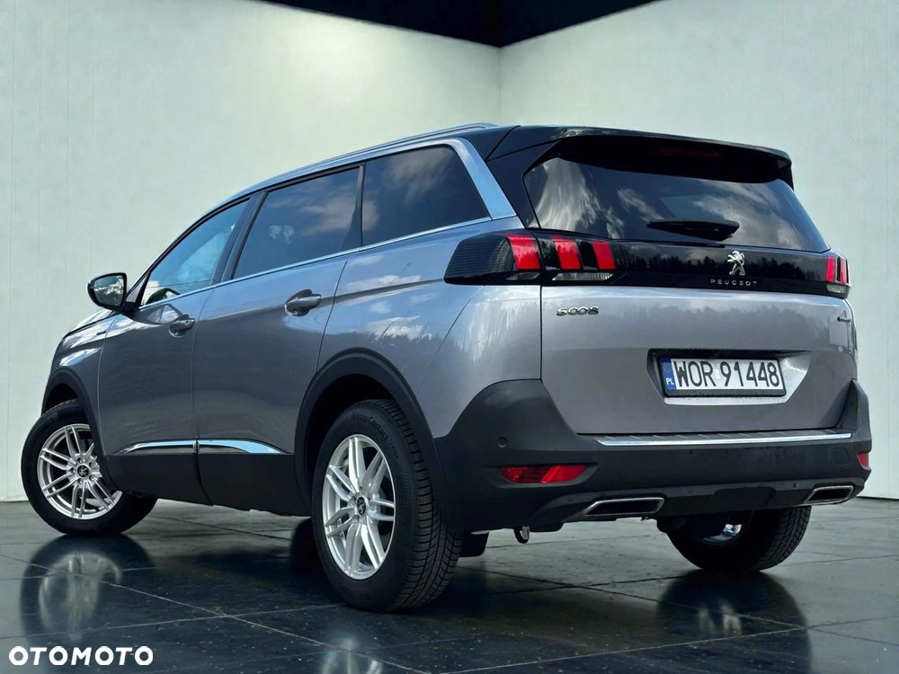 Peugeot 5008 - 11