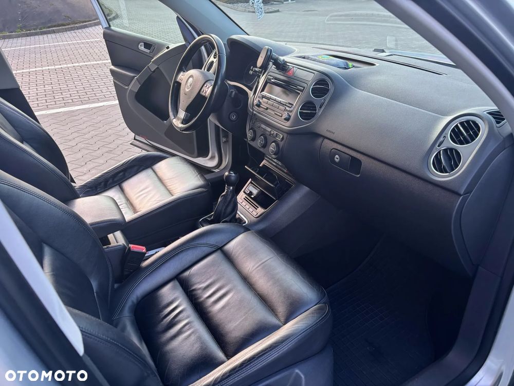 Volkswagen Tiguan 2.0 TDI DPF 4Motion Sport & Style - 22