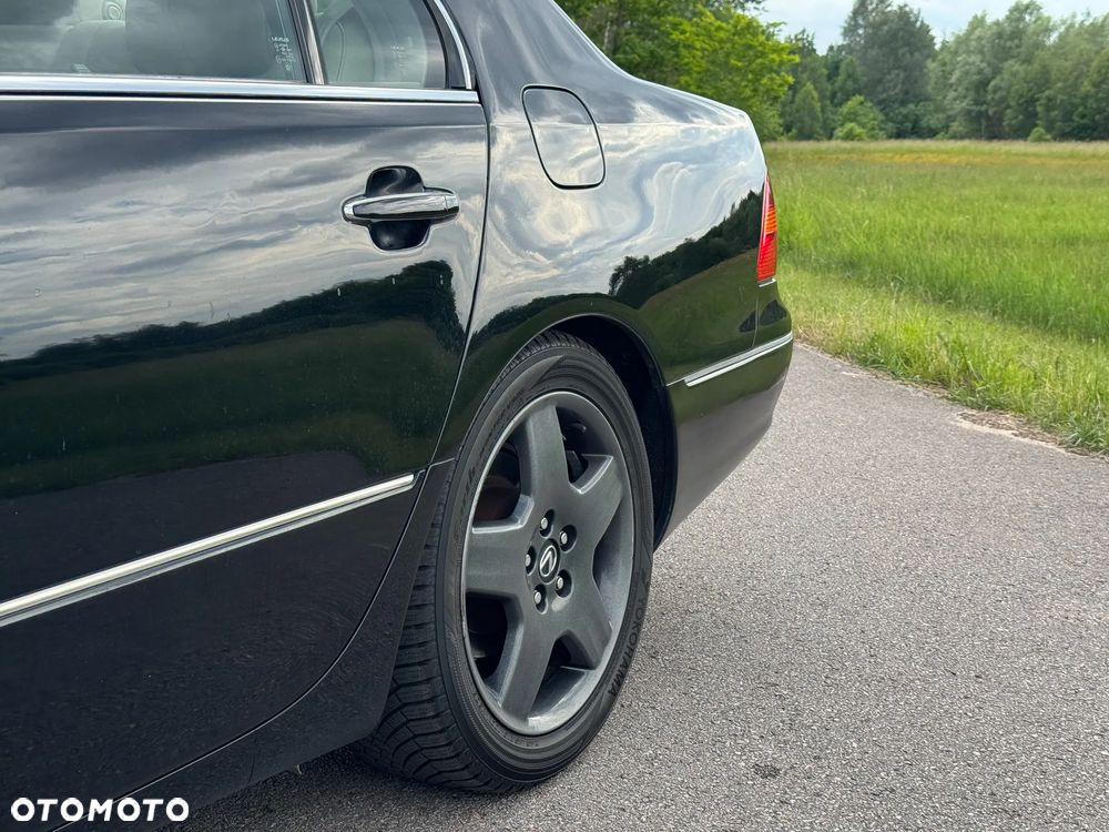 Lexus LS High Class - 4