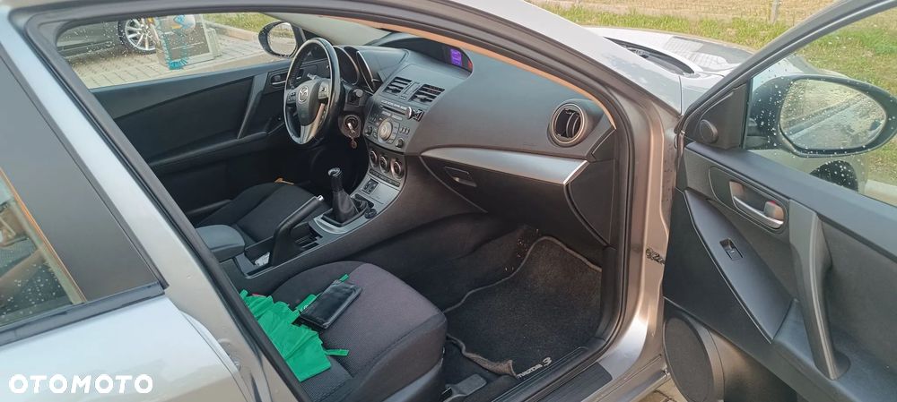 Mazda 3 1.6 Exclusive - 10