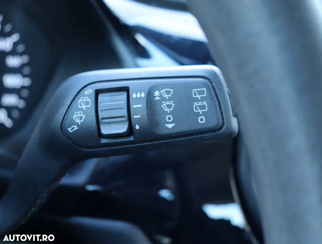 Ford Fiesta - 13