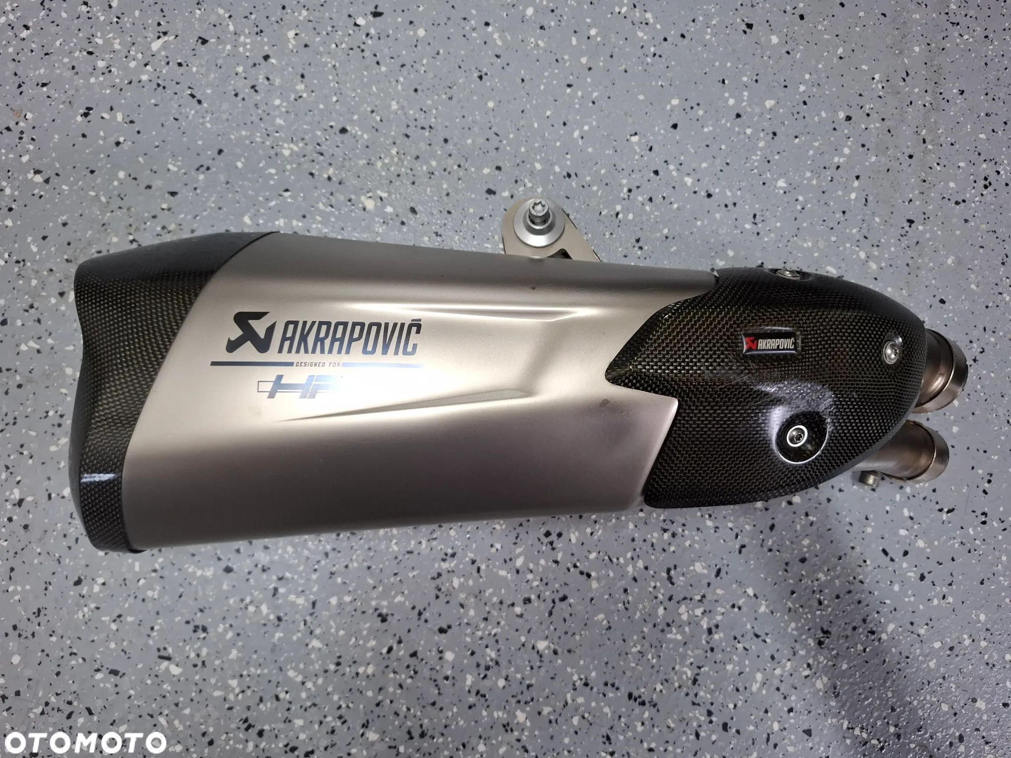 BMW S1000R S1000RR Akrapovic tłumik wydech - 1