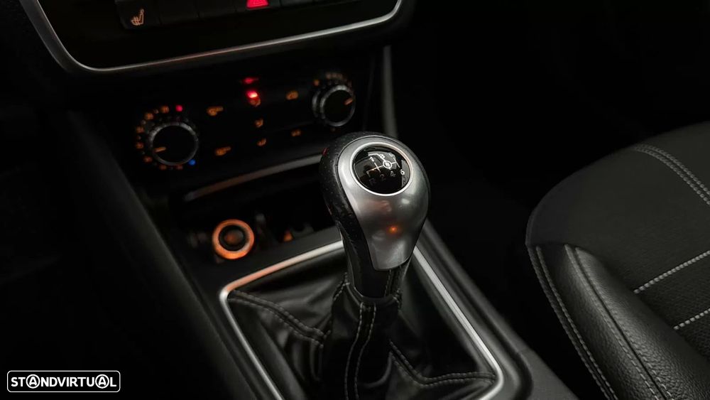 Mercedes-Benz A 180 d - 20