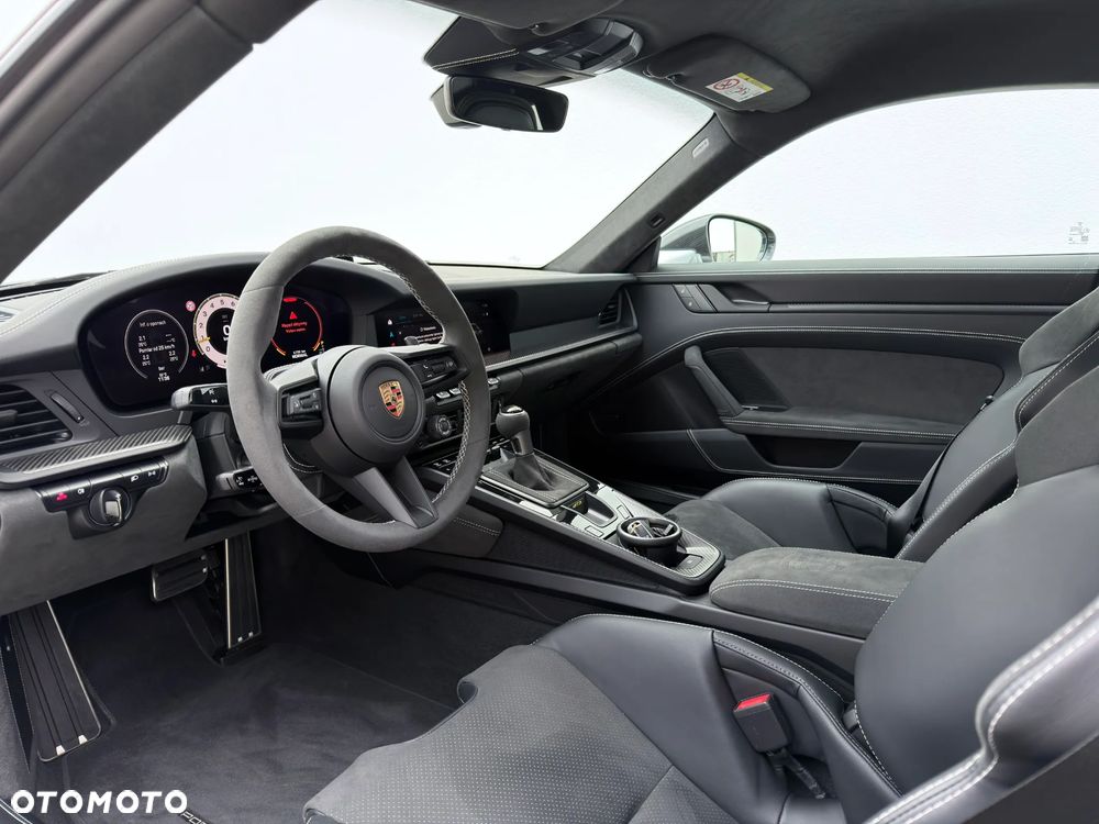 Porsche 911 GT3 - 15