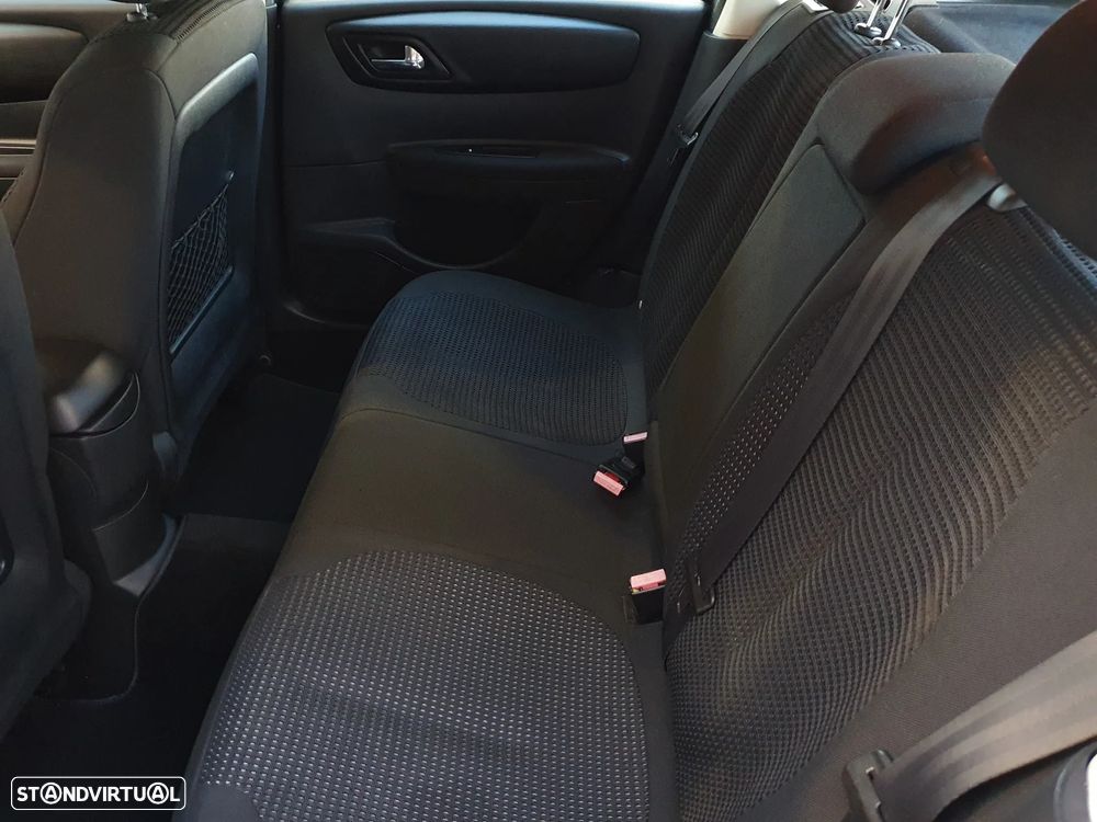Citroën C4 1.6 HDi SX - 18