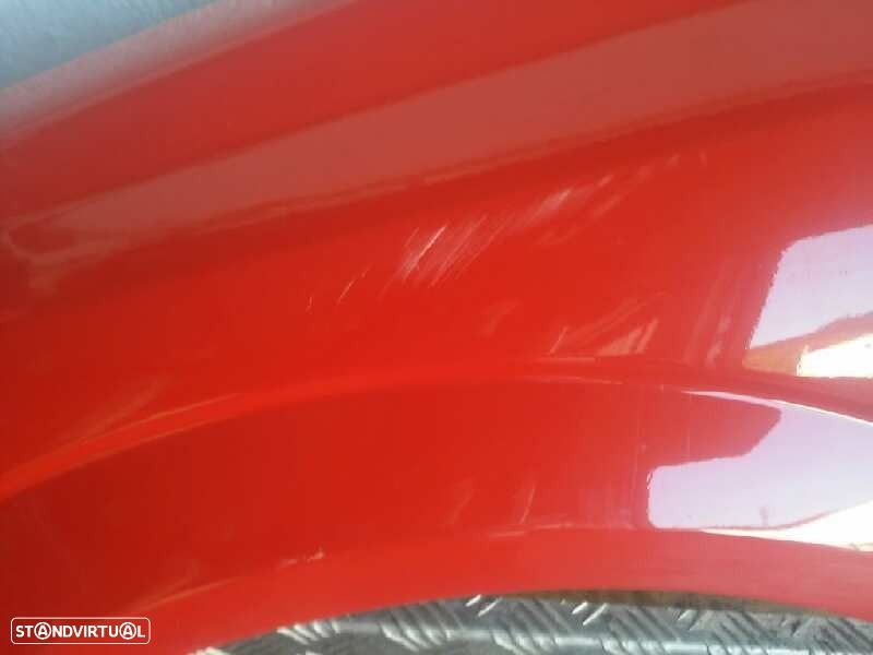 GUARDA-LAMAS FRONTAL ESQUERDO OPEL ASTRA H 2004 - 10