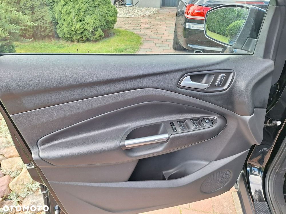 Ford Kuga 1.6 EcoBoost 2x4 Trend - 13