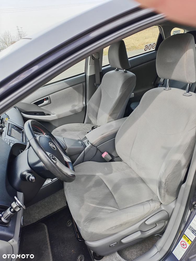 Toyota Prius - 7