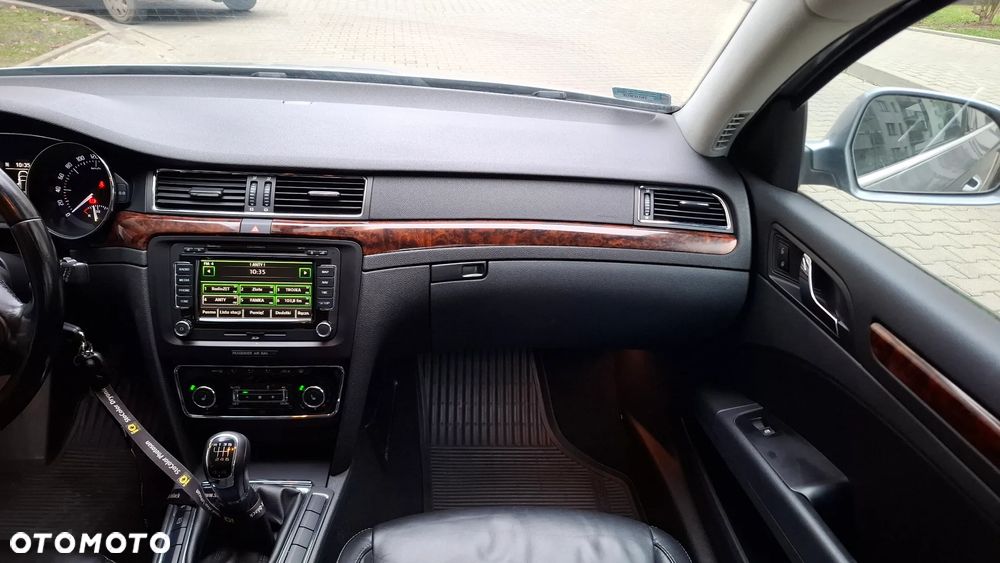 Skoda Superb 2.0 TDI 4x4 Elegance - 14