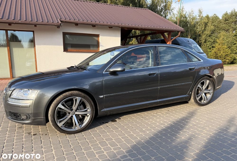 Audi A8 4.2 TDI Quattro - 17