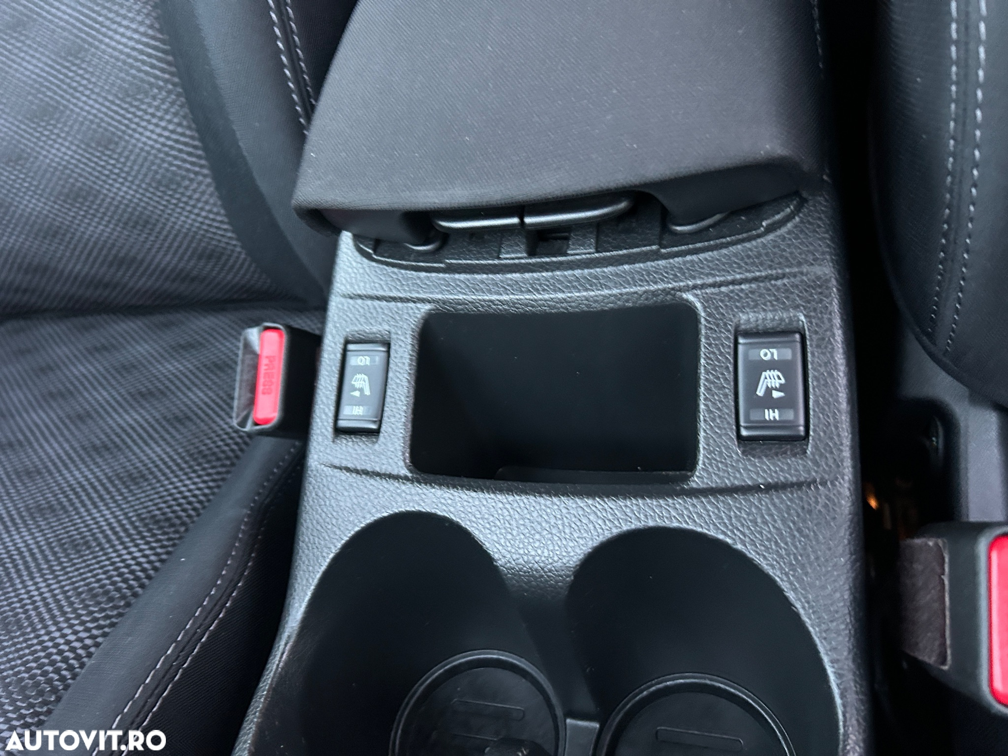 Nissan Qashqai 1.5 DCI Start/Stop N-Connecta - 20