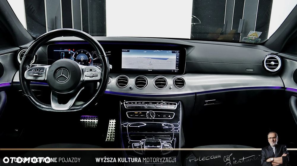 Mercedes-Benz Klasa E 220 d 4-Matic 9G-TRONIC - 14