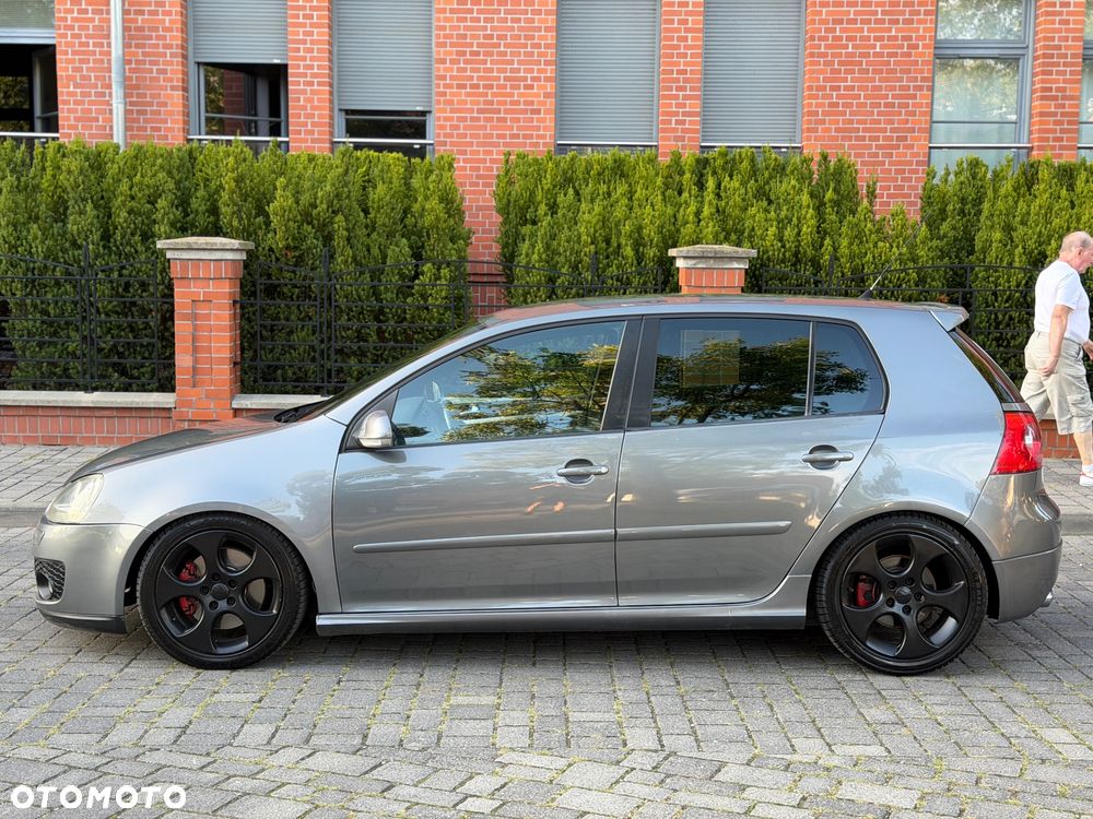 Volkswagen Golf 2.0 GTI DSG - 2