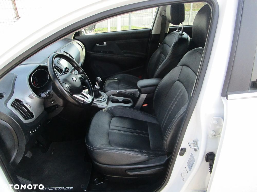 Kia Sportage 1.6 GDI Business Line L 2WD - 19