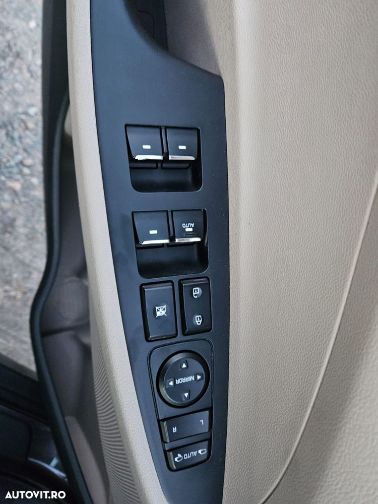 Hyundai Tucson 2.0 CRDI 4WD Automatik Premium - 11