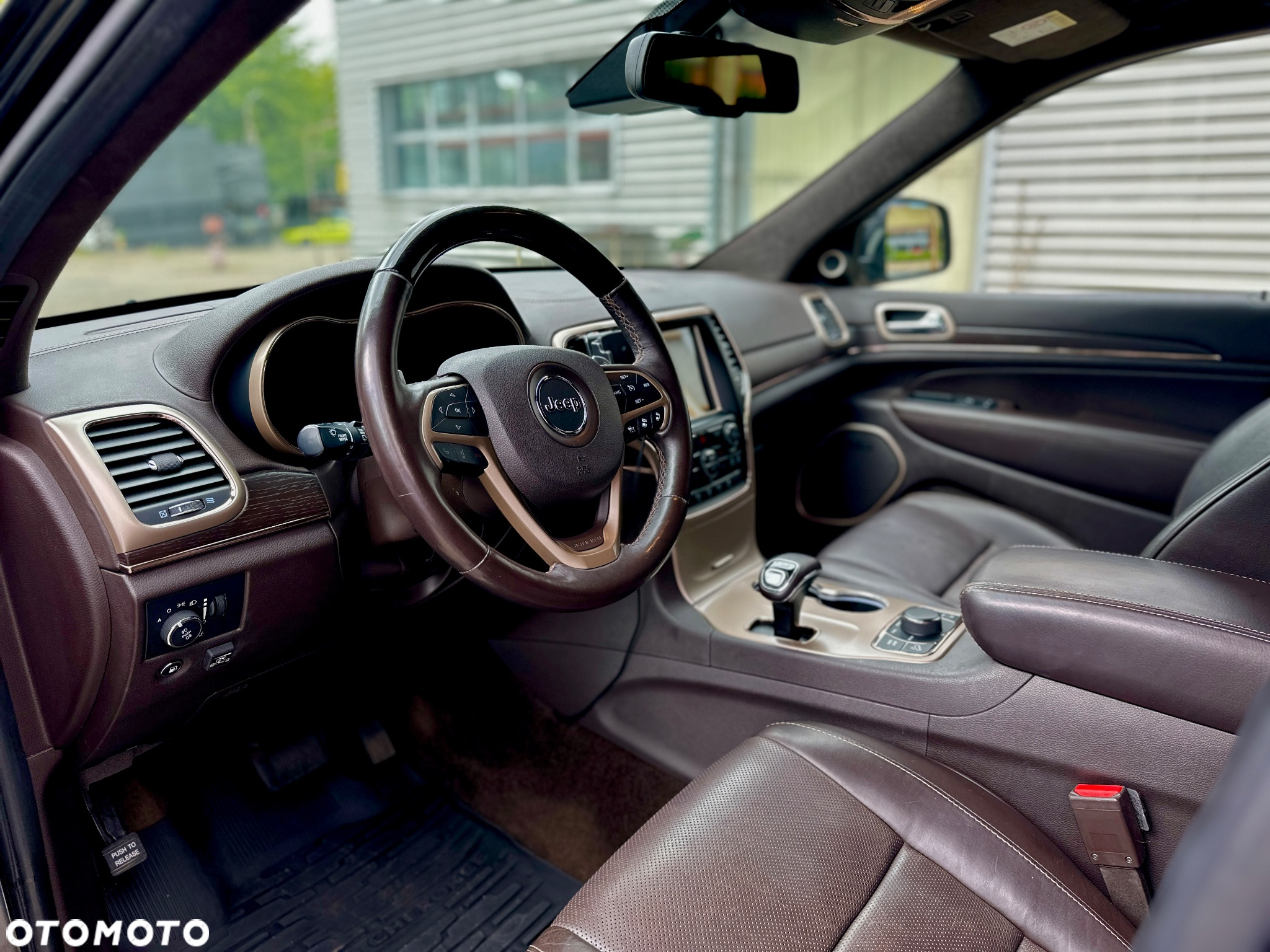 Jeep Grand Cherokee 3.6 V6 Overland Summit - 10