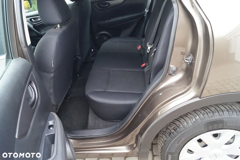 Nissan Qashqai 1.2 DIG-T N-Vision - 8