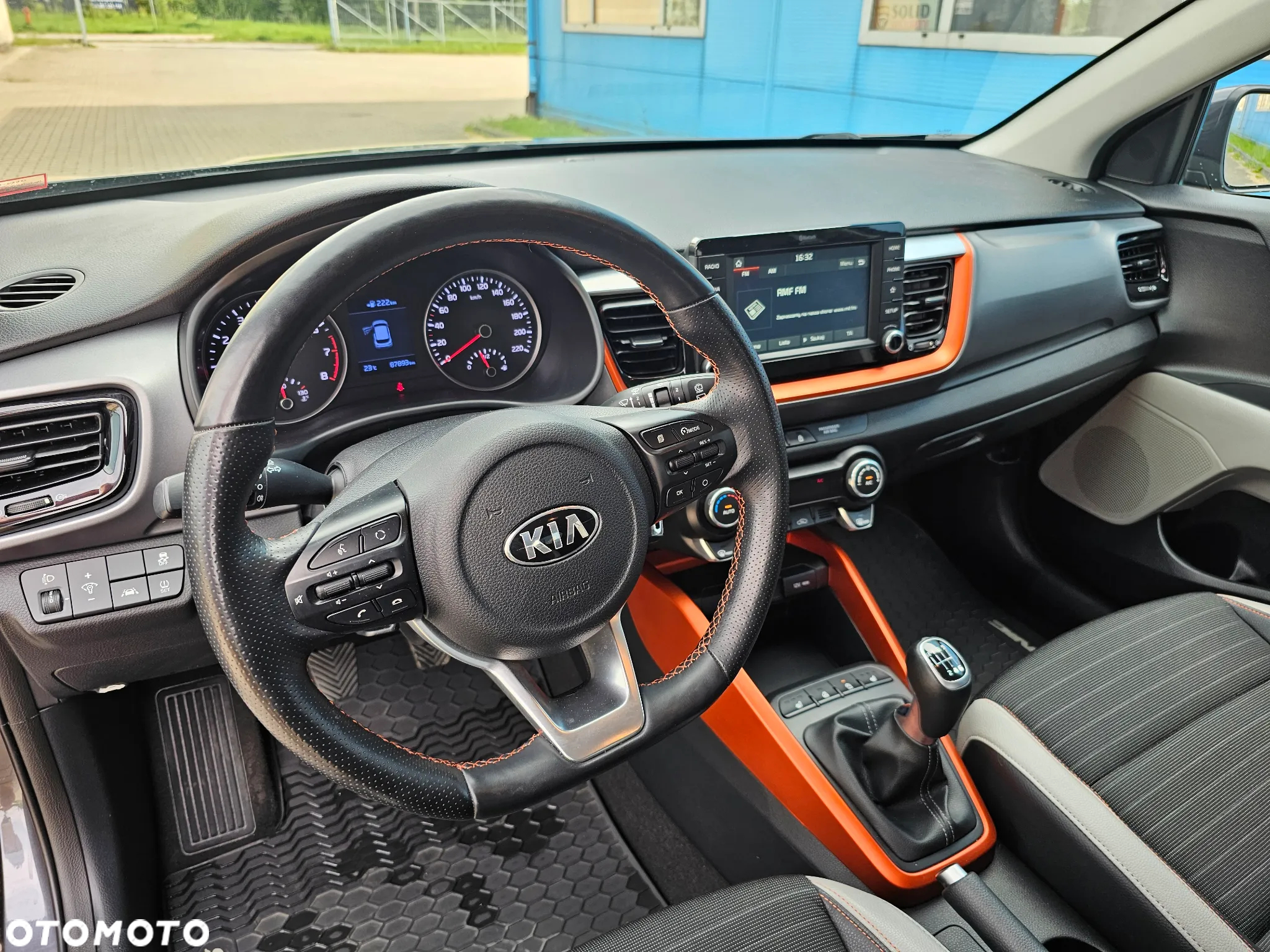 Kia Stonic 1.0 T-GDI 120 Spirit - 11