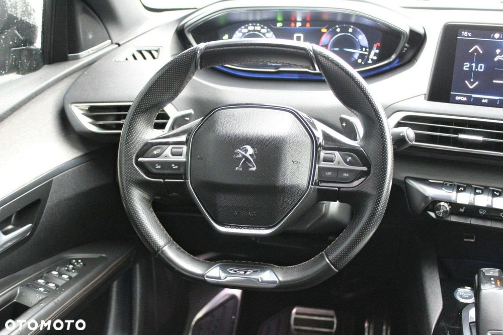 Peugeot 3008 - 18