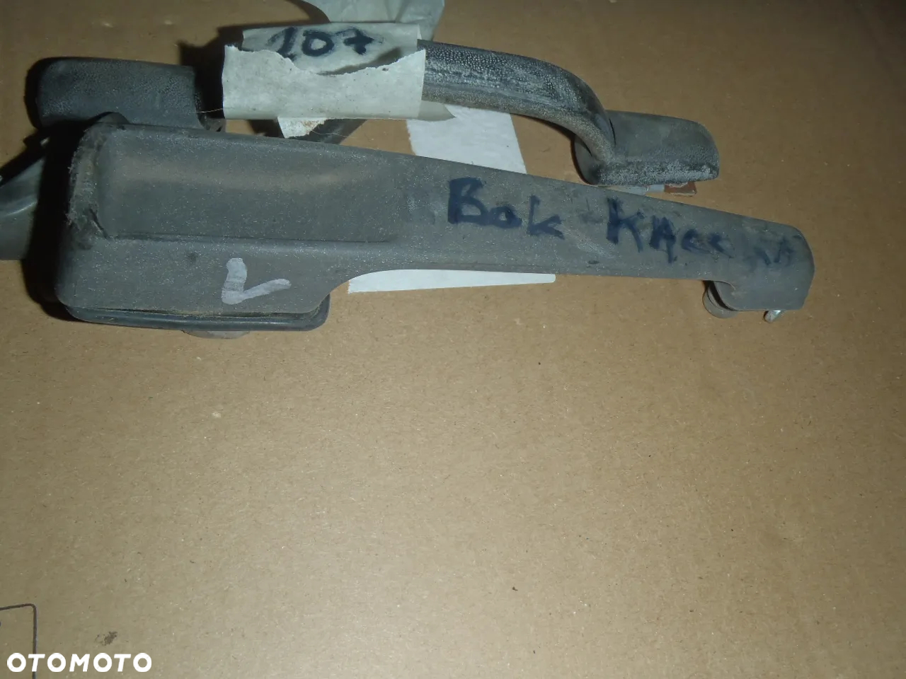 zamek klamka rygiel uszczelka guma rączka z drzwi bocznych przesuwnych mercedes kaczka kaczor 207 208 210 - 6