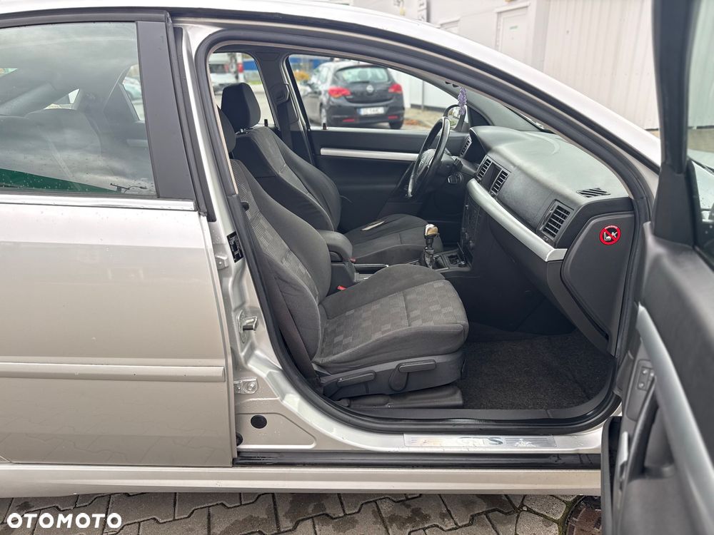 Opel Vectra 1.8 Sport/GTS - 15